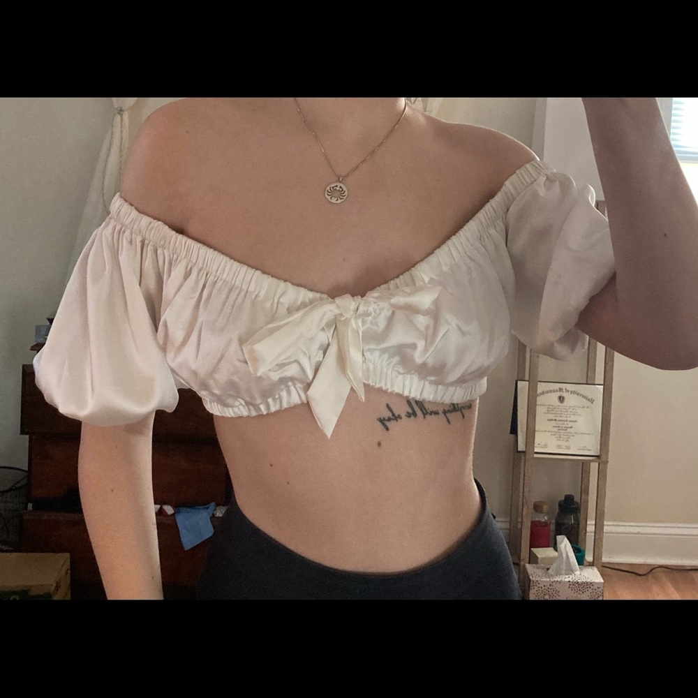 Silky/satin super crop top from Forever 21 size L